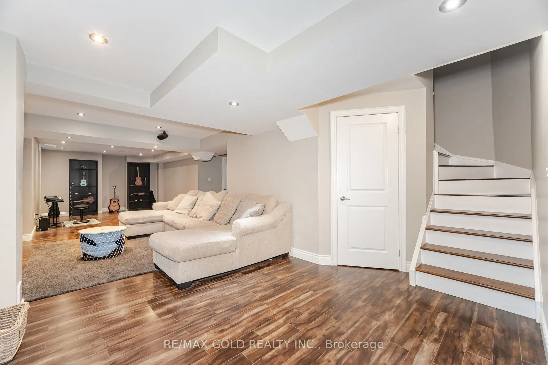 14 Martineau Road