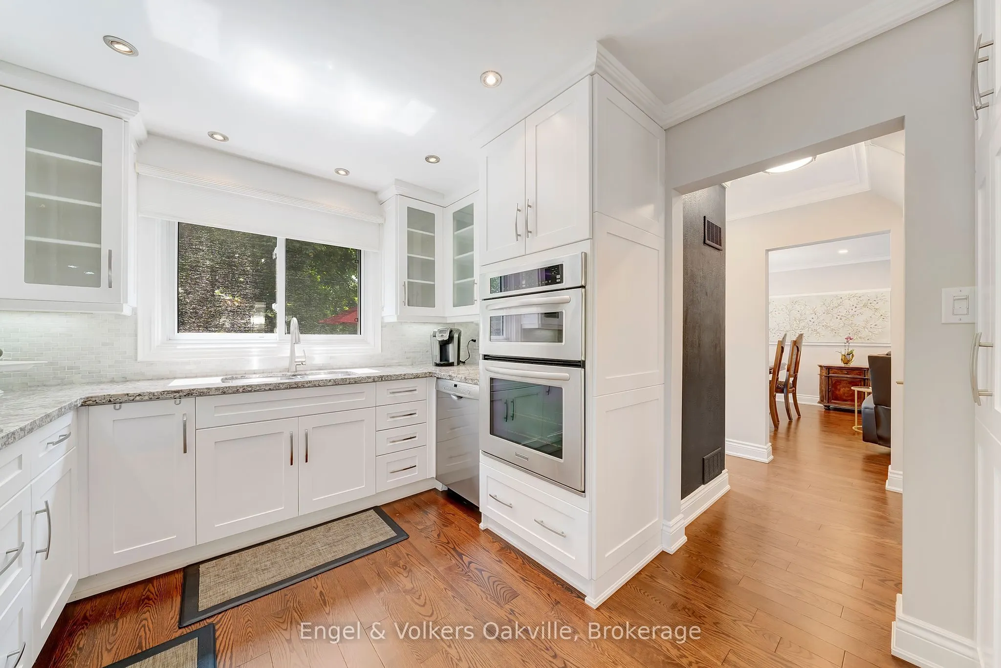298 Edrich Court