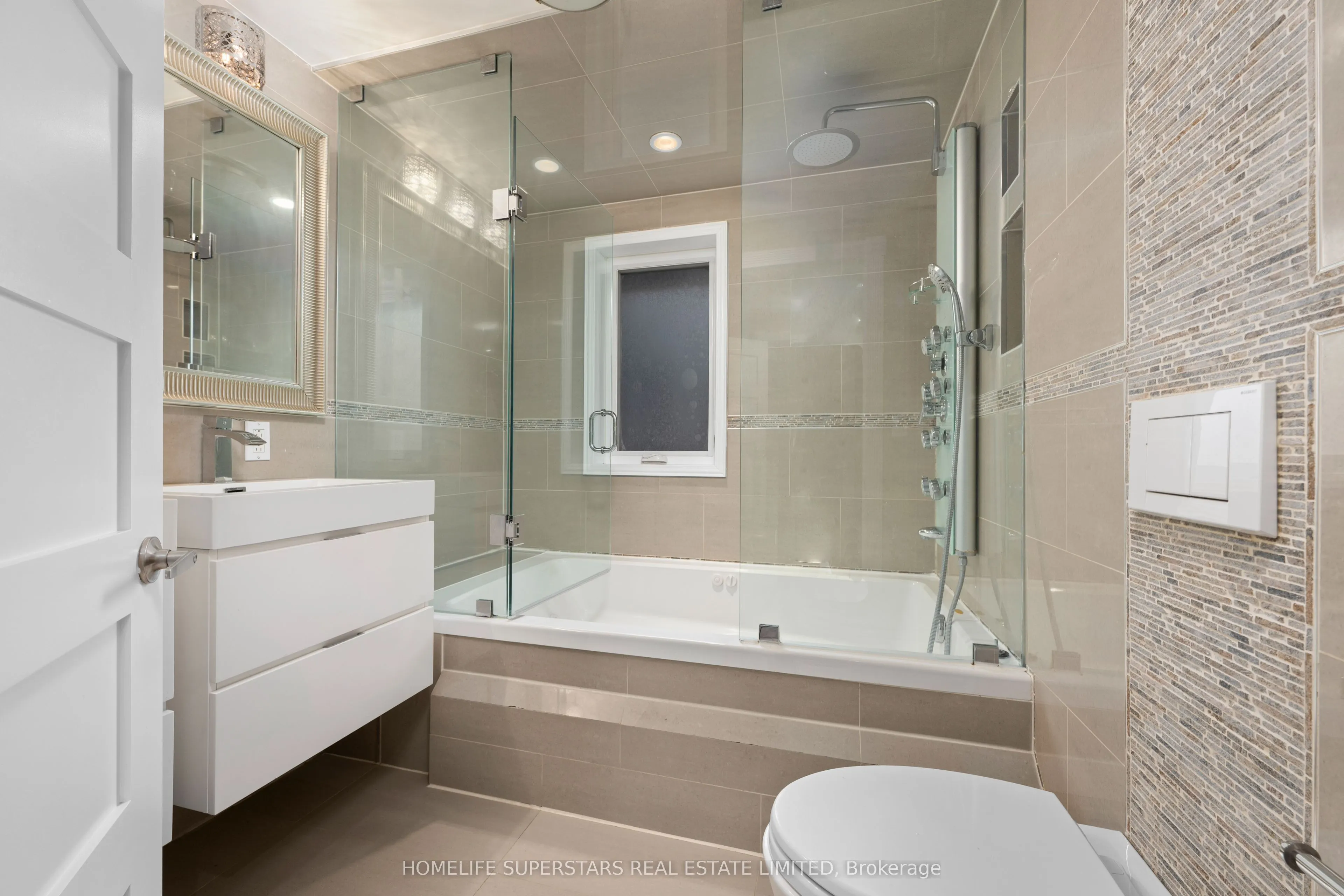 5 Aldgate Avenue