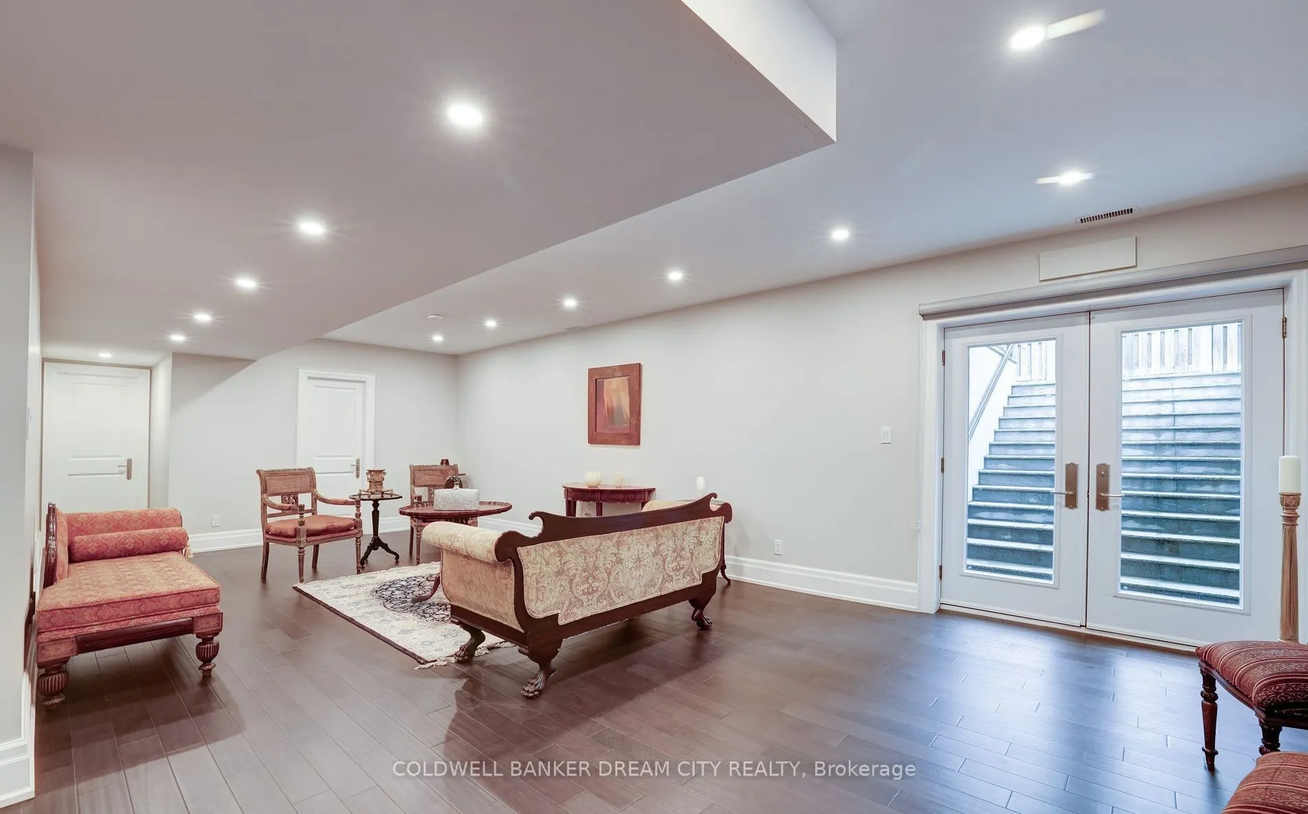 3053 Franze Drive