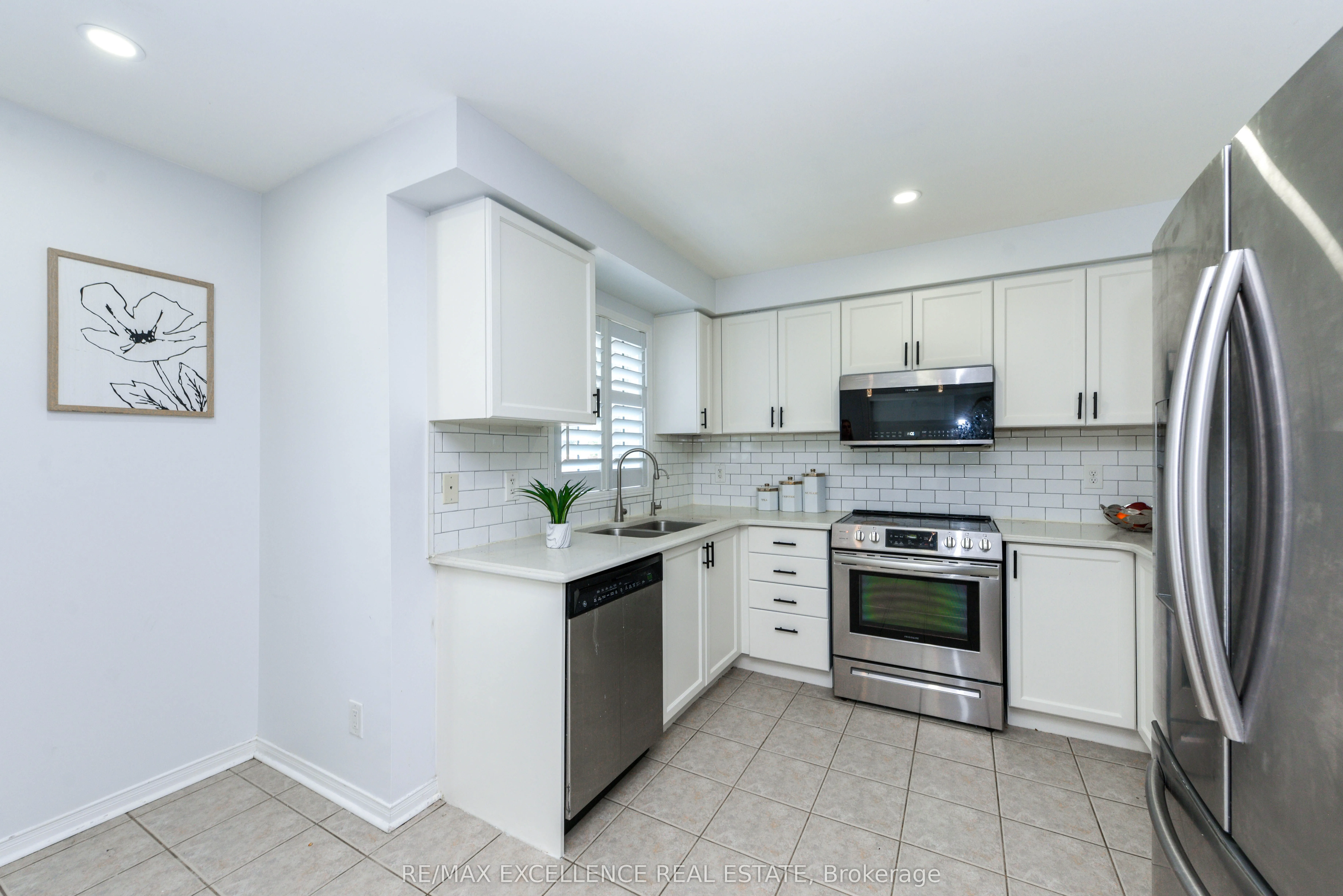 1166 Woodward Avenue