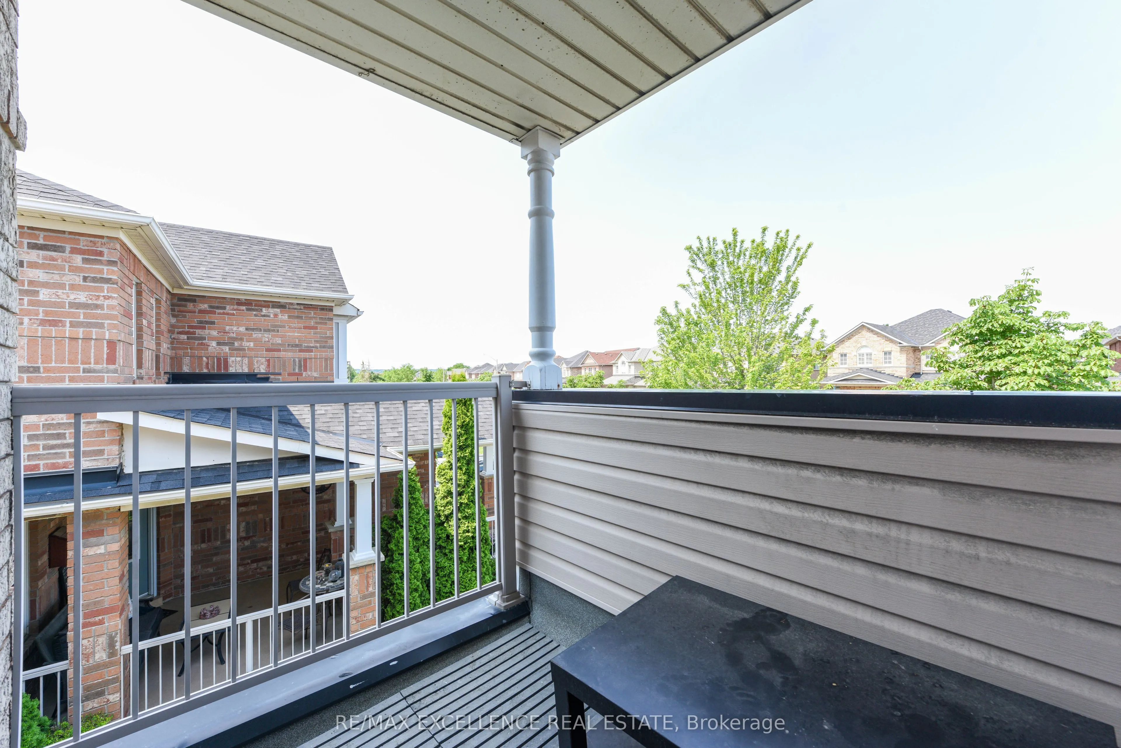 1166 Woodward Avenue