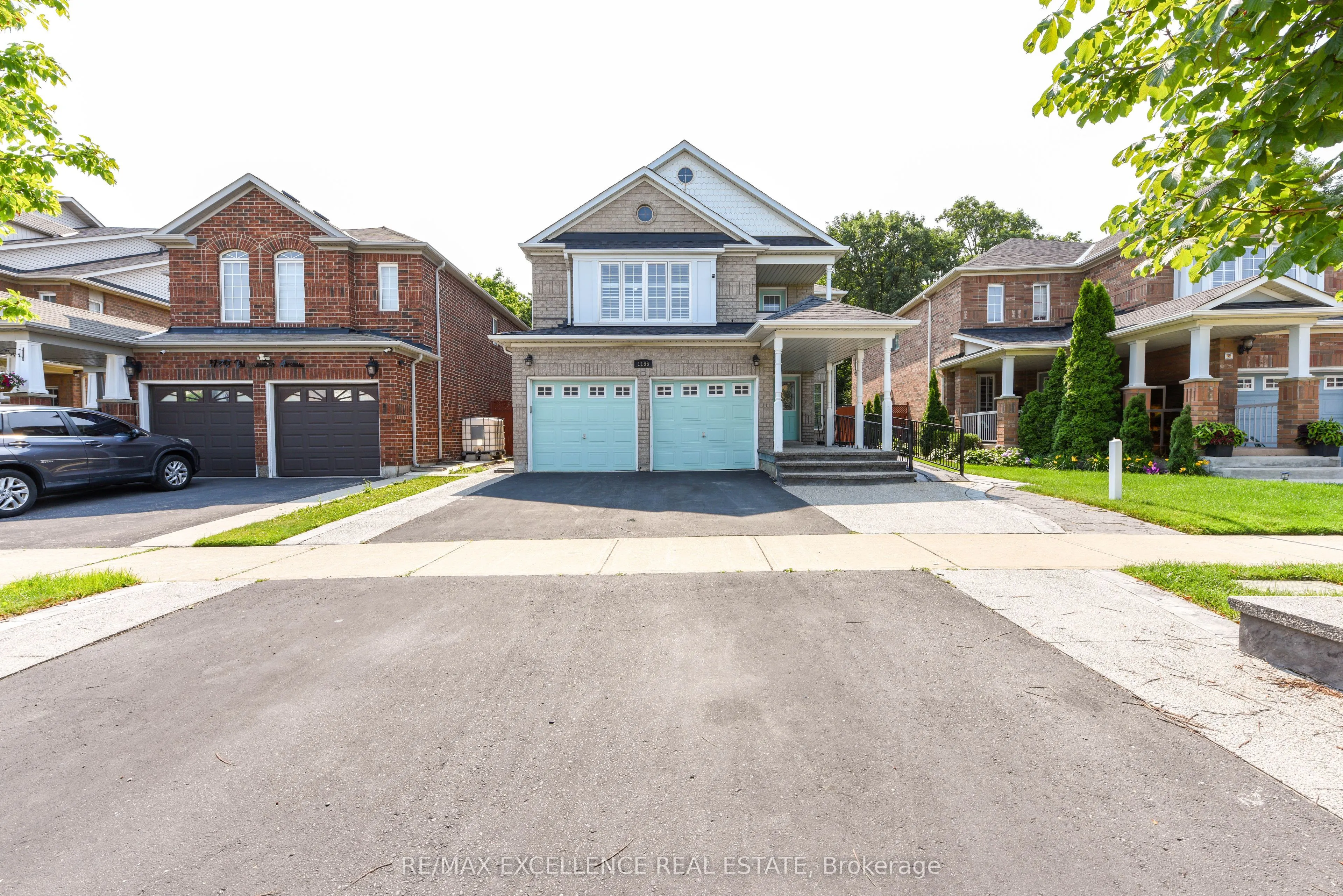 1166 Woodward Avenue