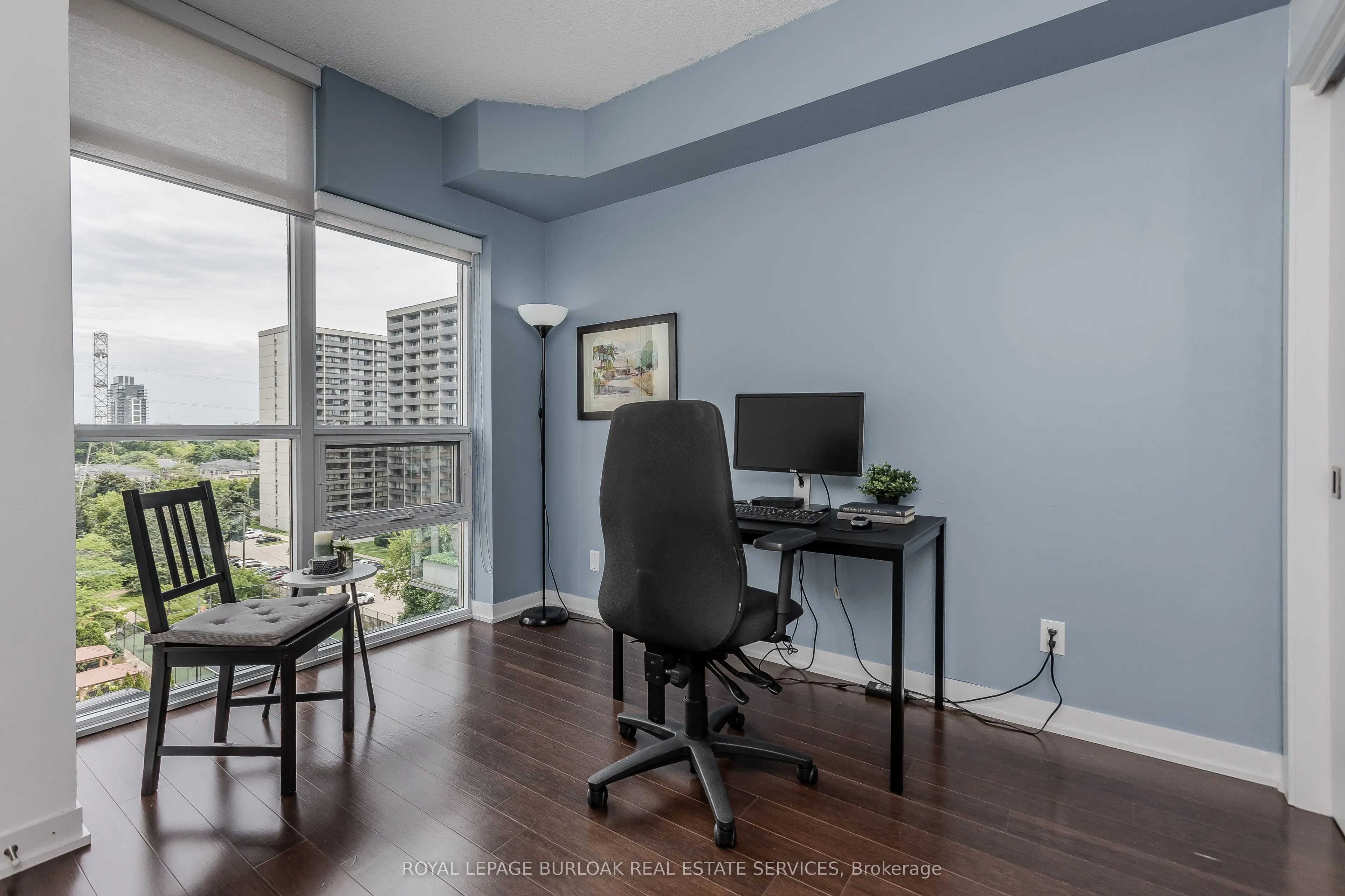 551 Maple Avenue, #814