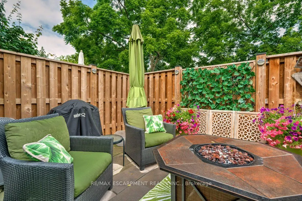 1280 Maple Crossing Boulevard, #11