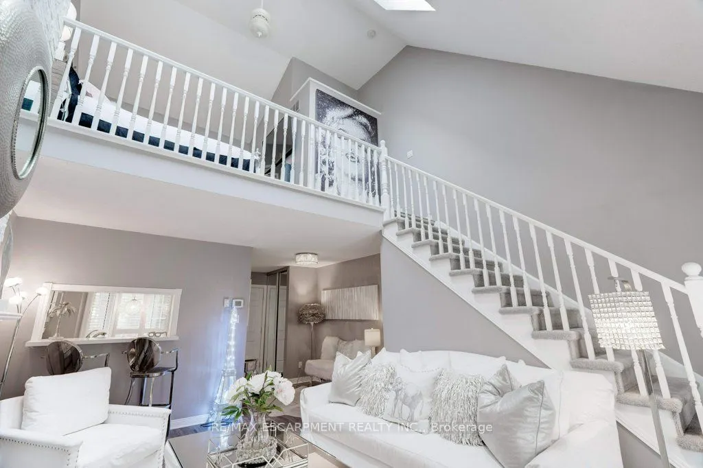 1280 Maple Crossing Boulevard, #11