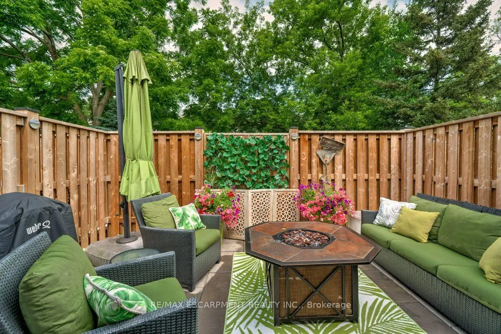 1280 Maple Crossing Boulevard, #11