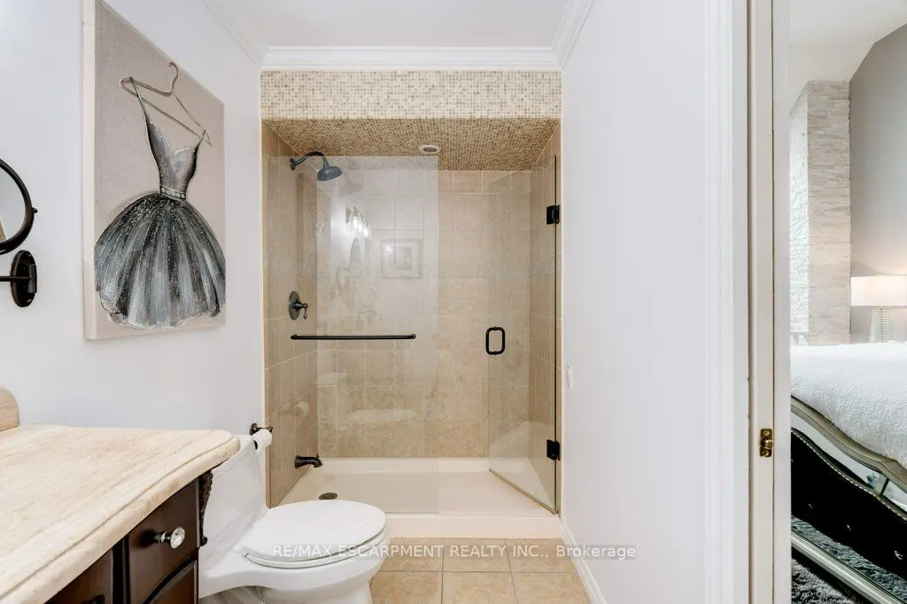 1280 Maple Crossing Boulevard, #11