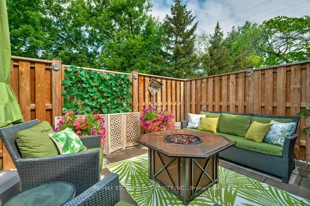 1280 Maple Crossing Boulevard, #11