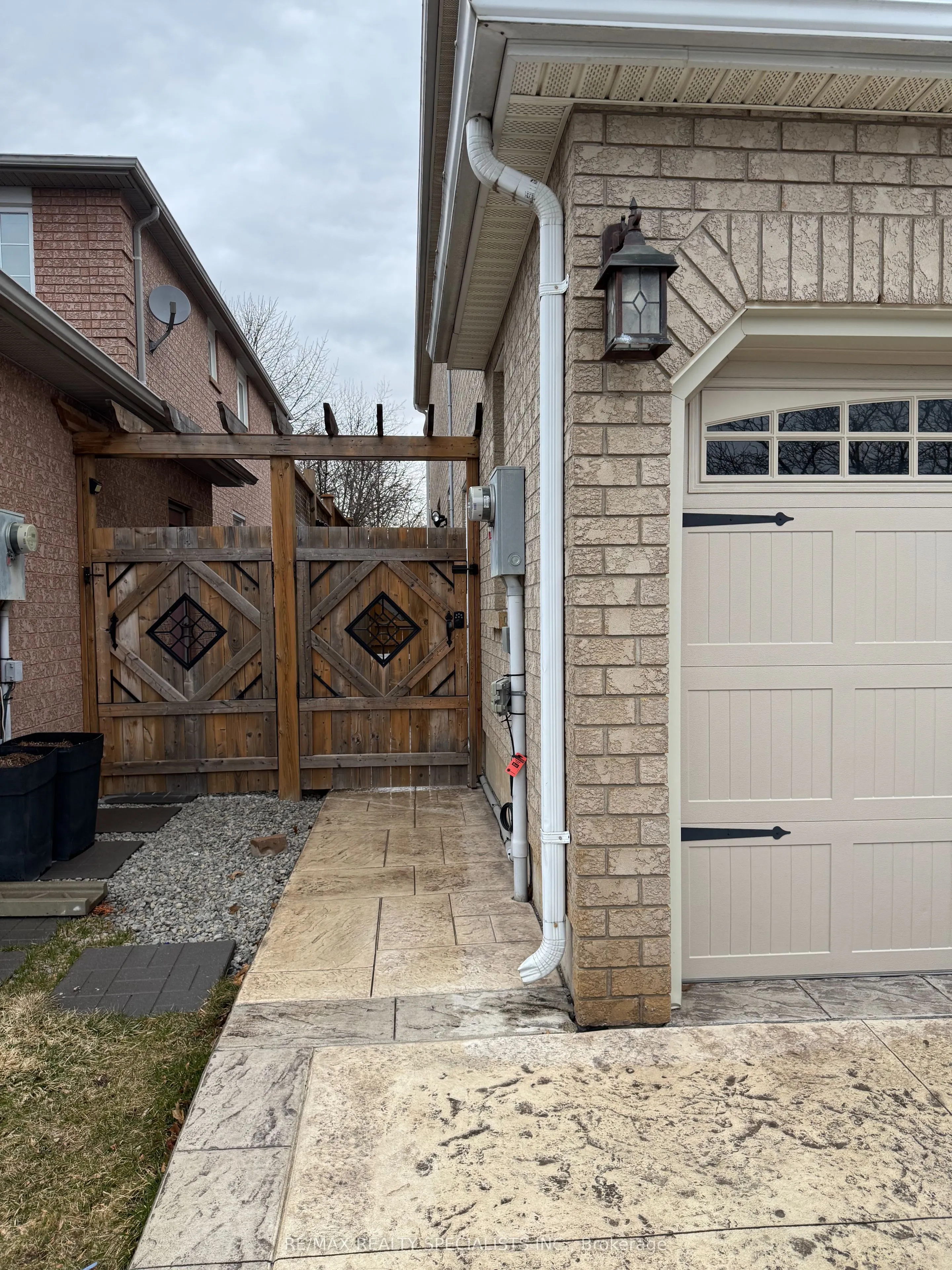 92 Miller Drive, #RM 1