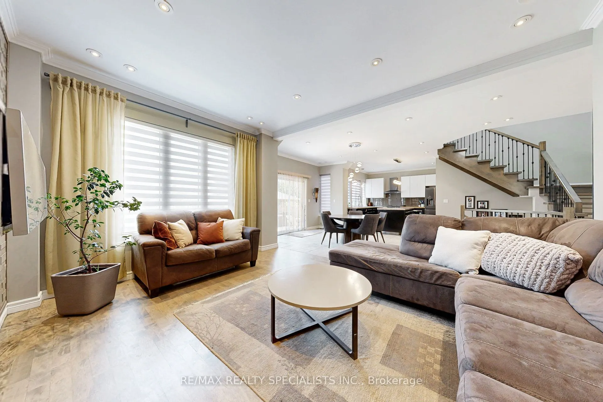 3205 Rolling Stone Court