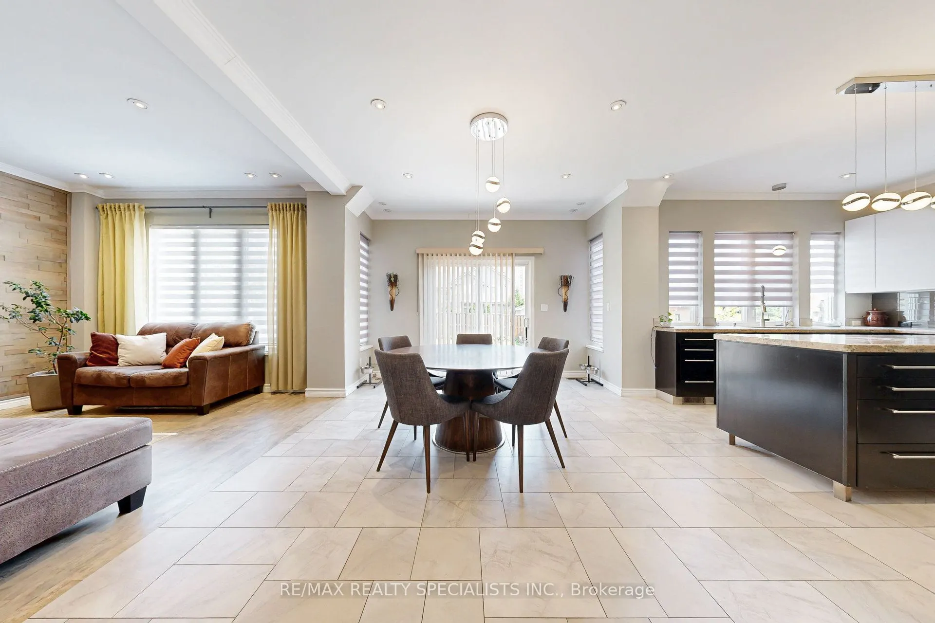 3205 Rolling Stone Court