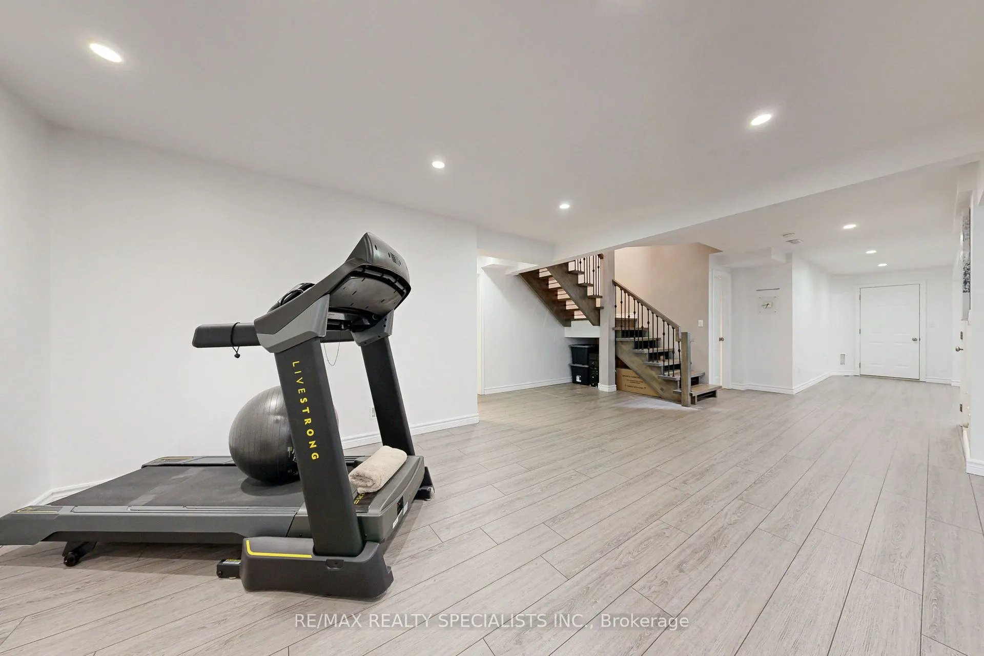 3205 Rolling Stone Court