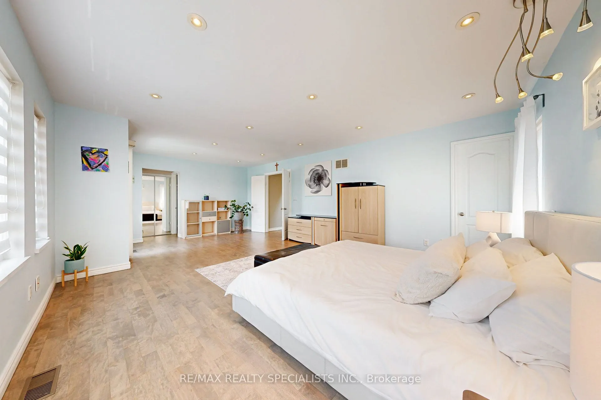 3205 Rolling Stone Court