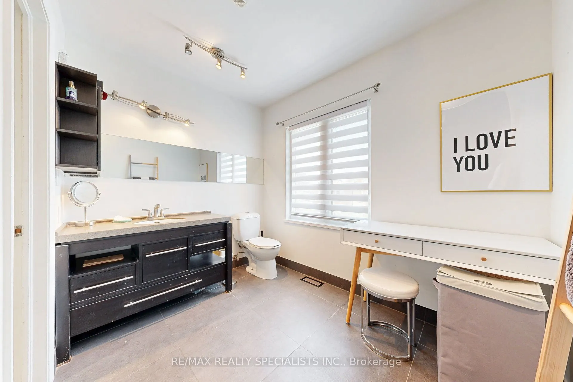 3205 Rolling Stone Court