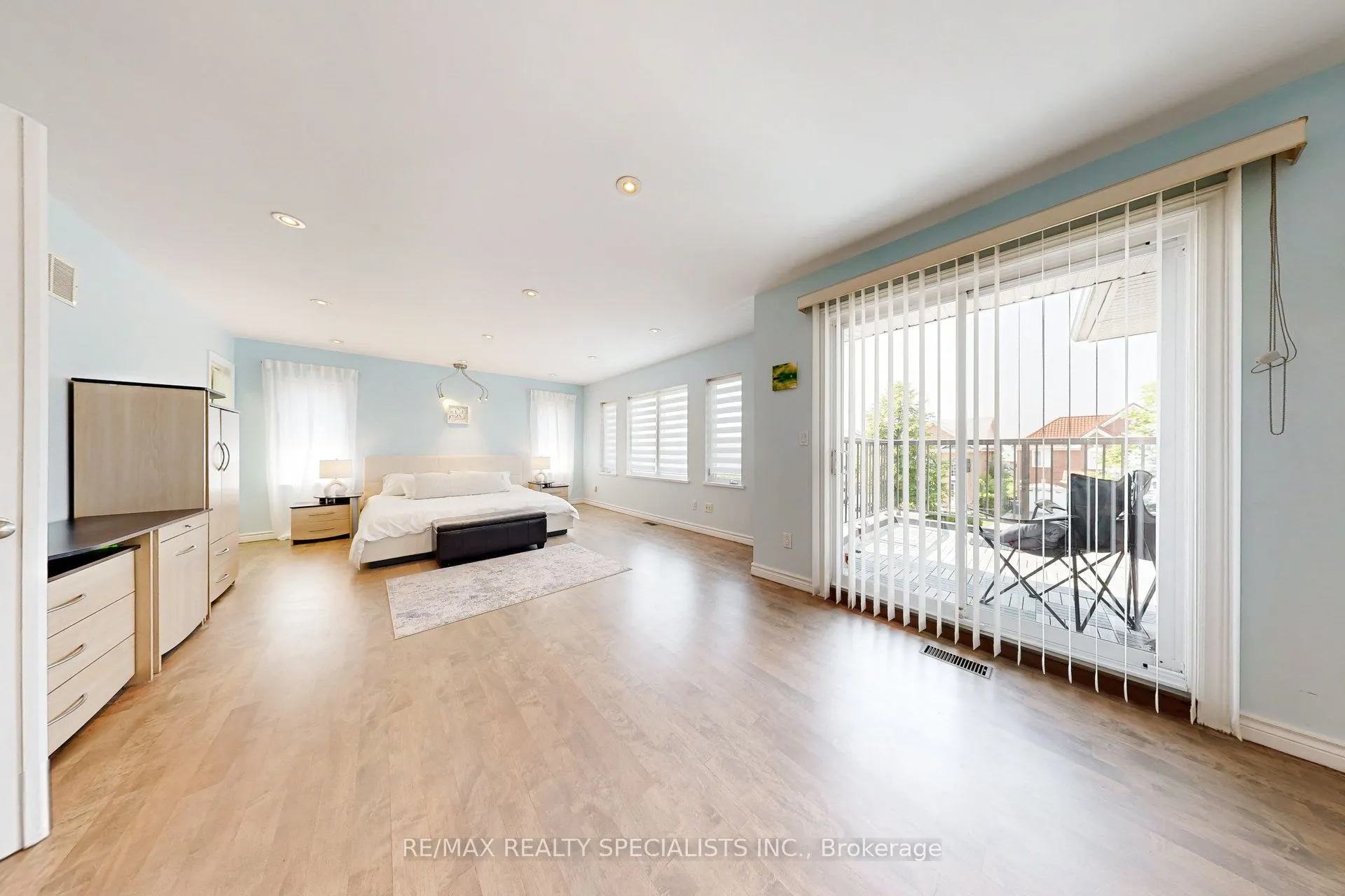 3205 Rolling Stone Court