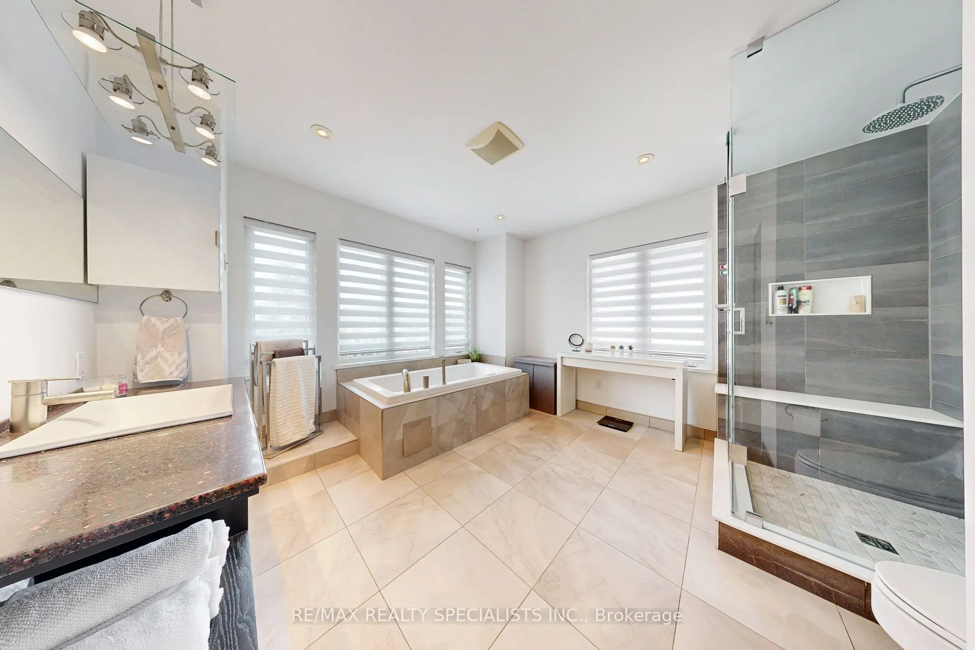 3205 Rolling Stone Court