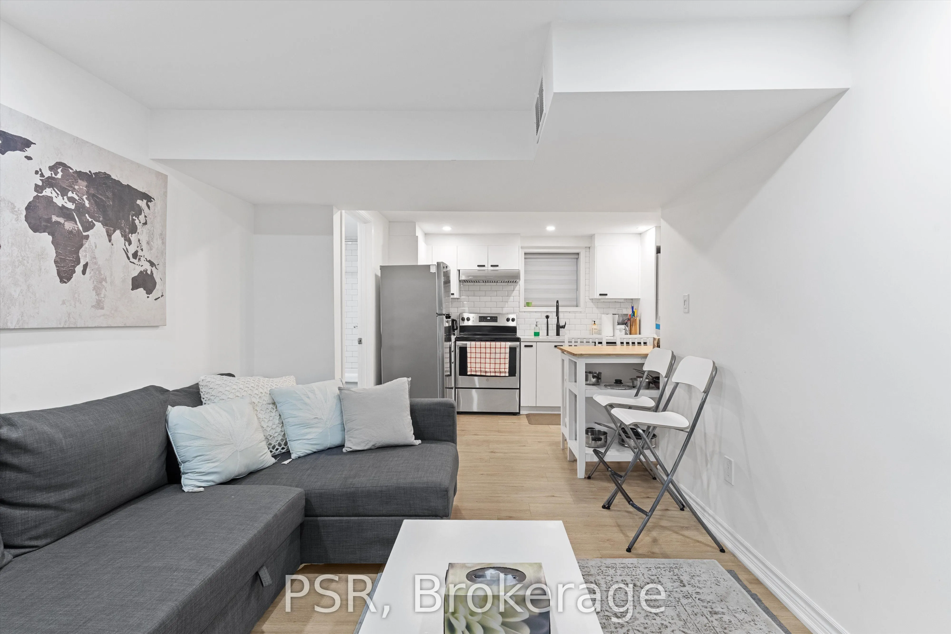 332 Kennedy Avenue, #Lower