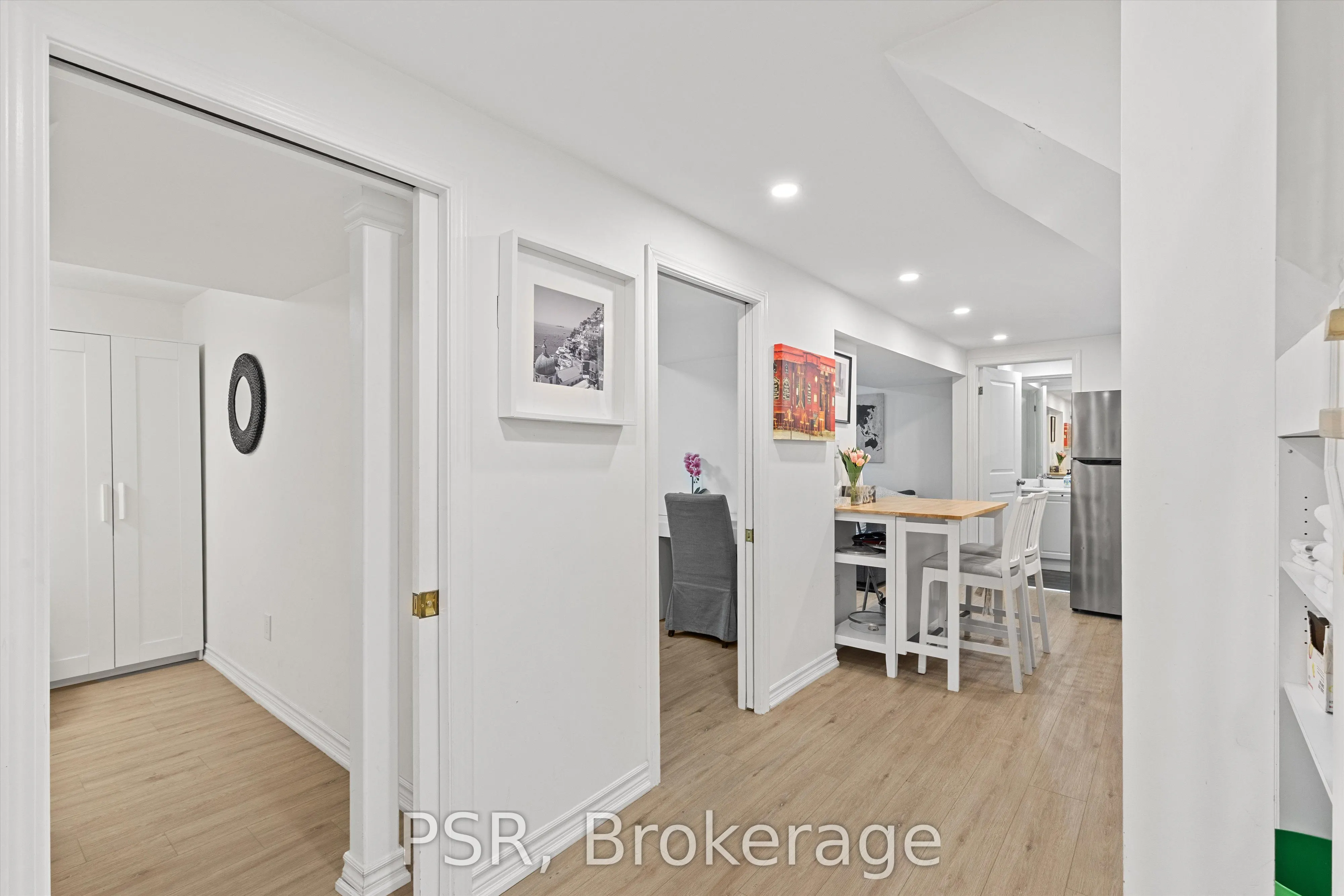 332 Kennedy Avenue, #Lower