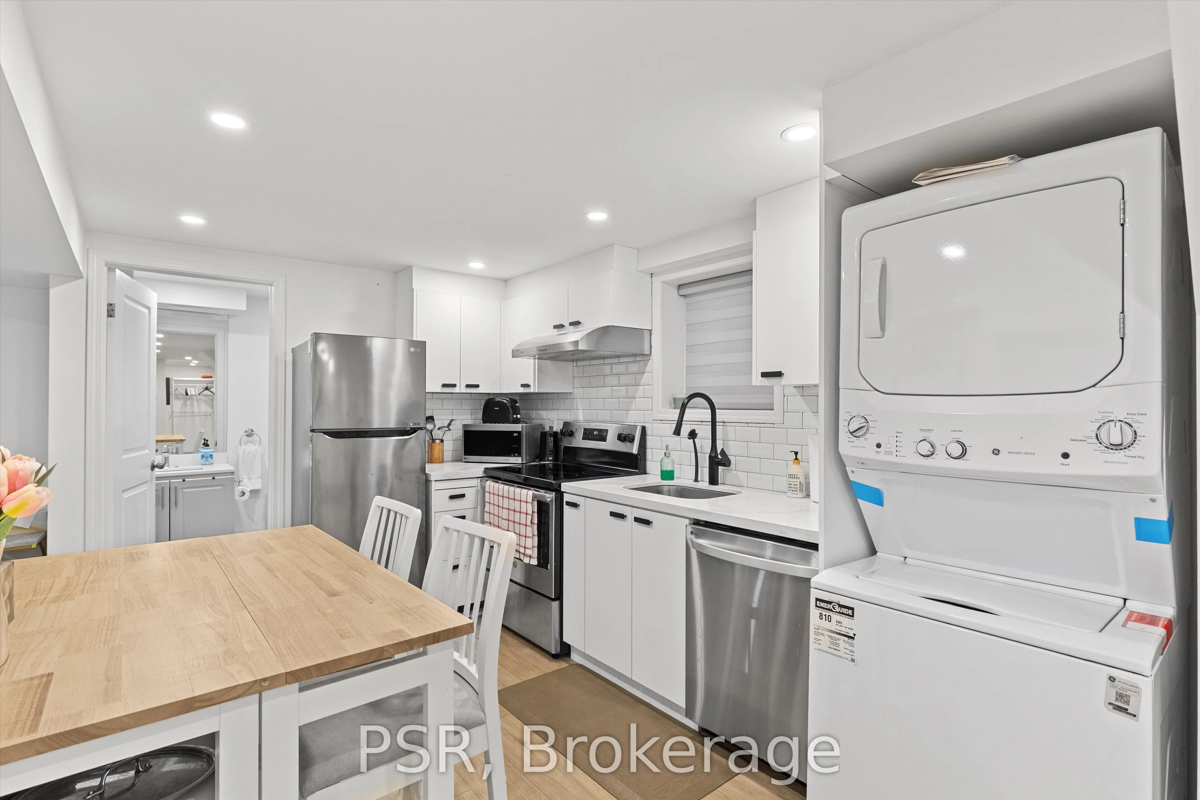 332 Kennedy Avenue, #Lower