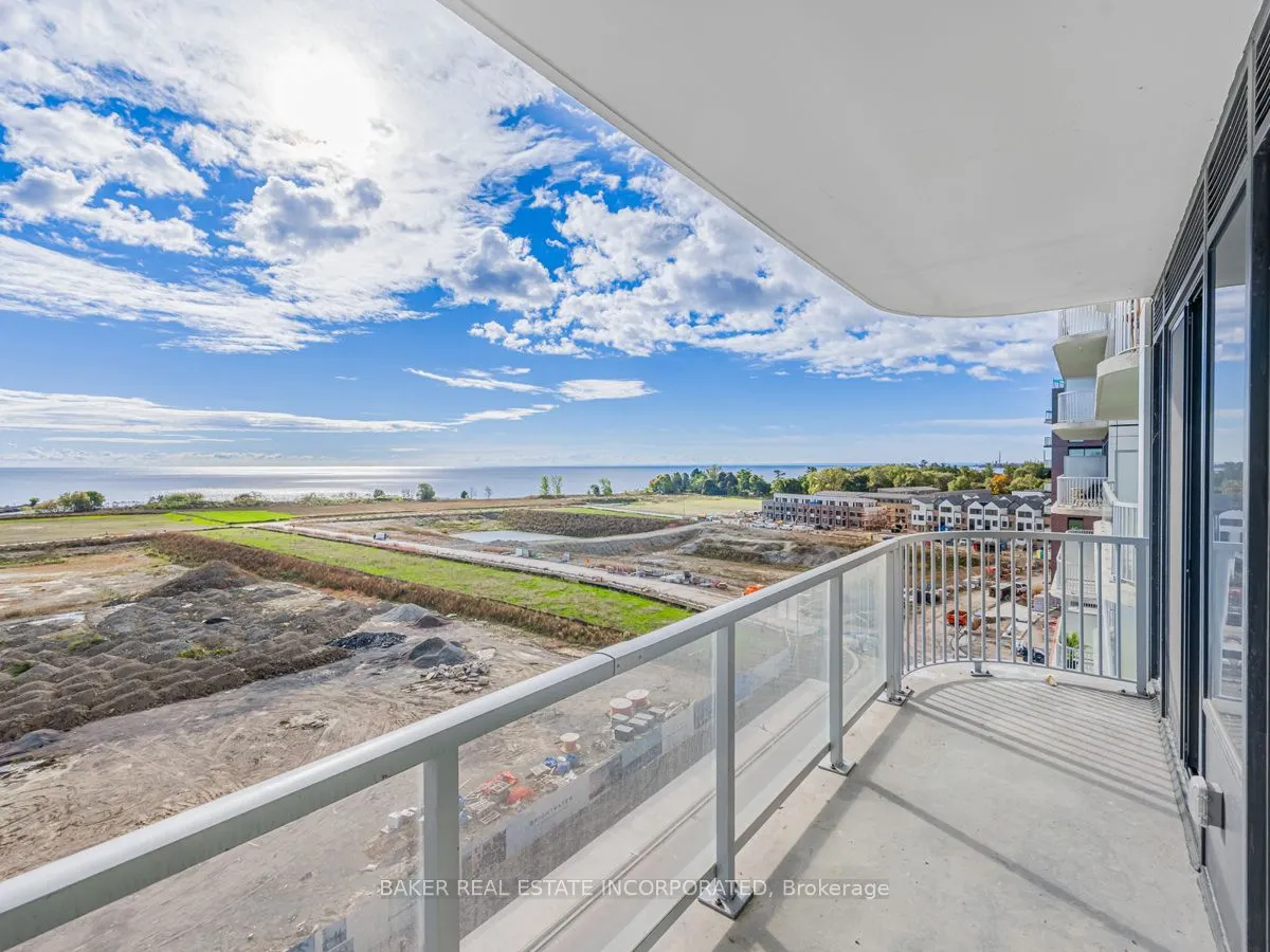 220 Missinnihe Way, #808