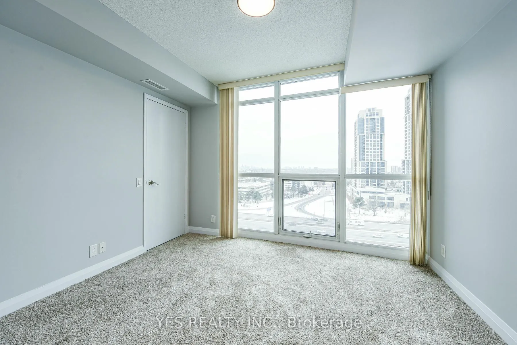 1 Valhalla Inn Road, #1204