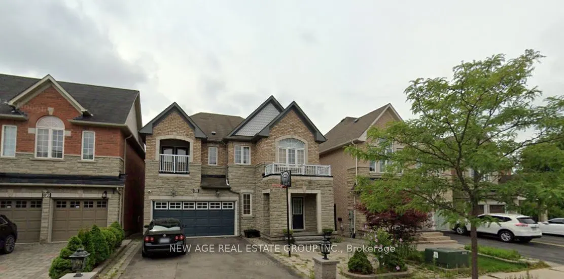 80 Tatra Crescent, #2