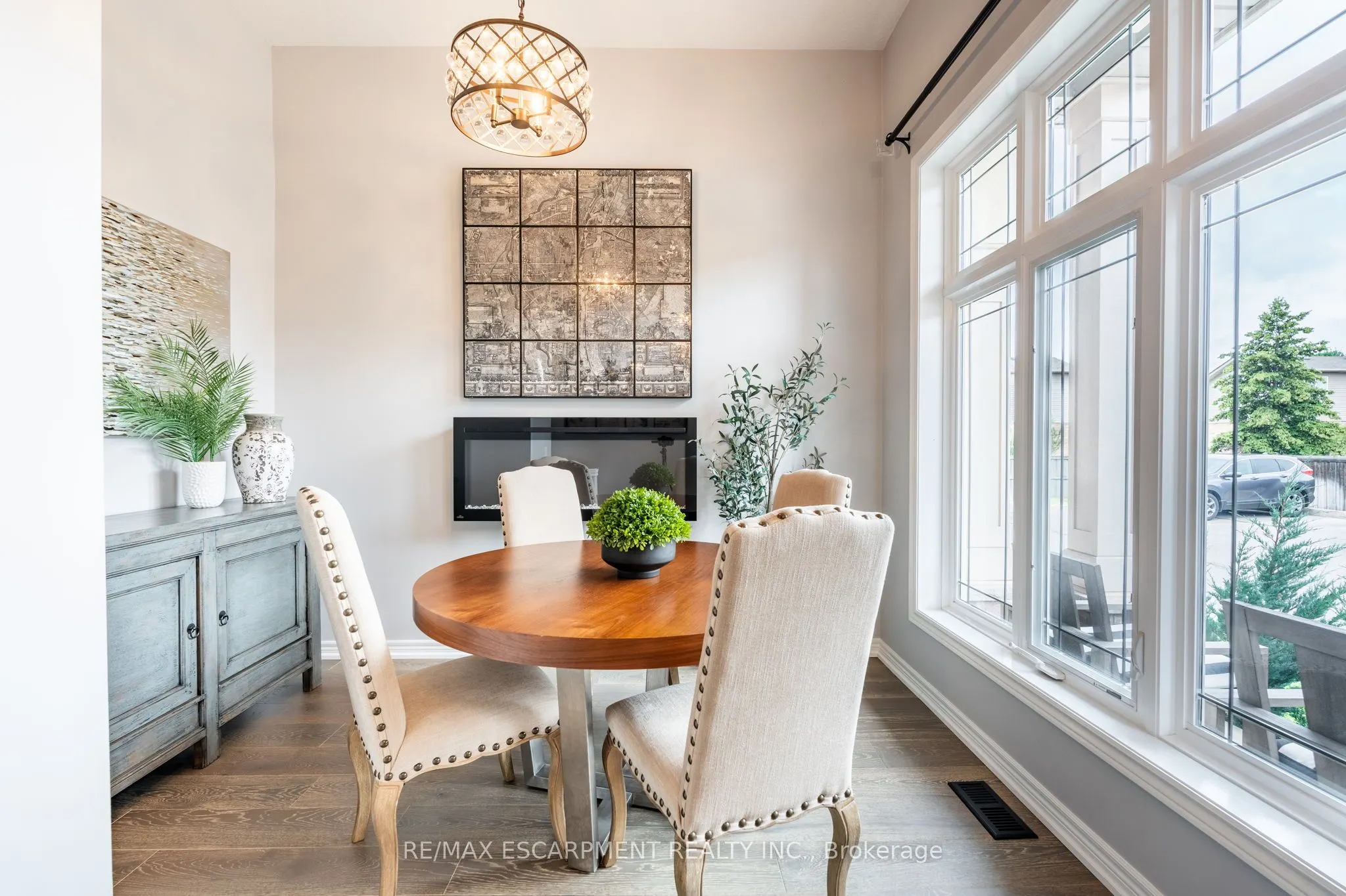 5056 New Street, #15
