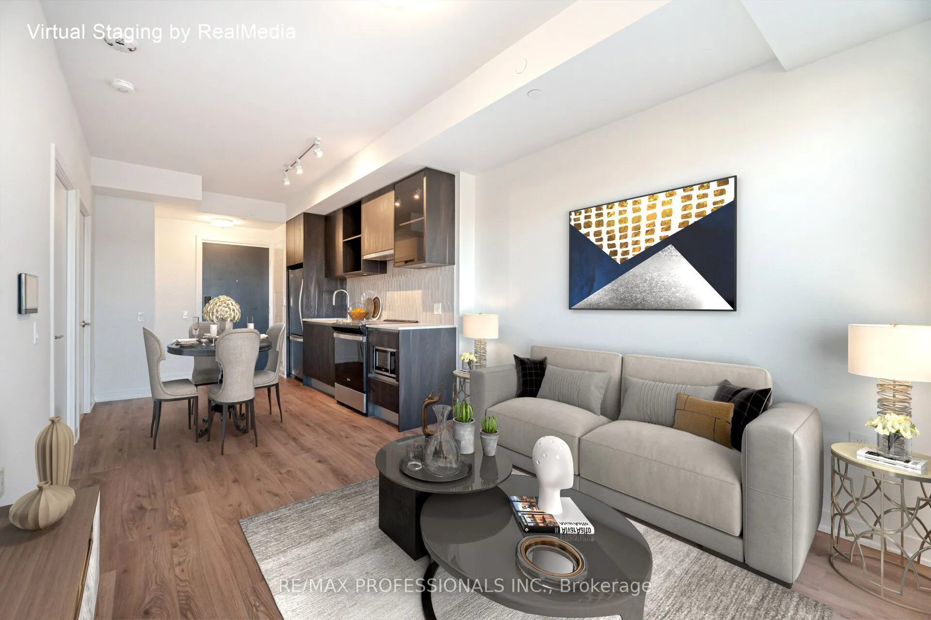 395 Dundas Street W, #603
