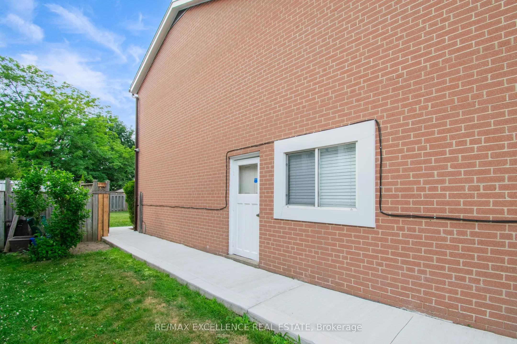 3047 Merritt Avenue
