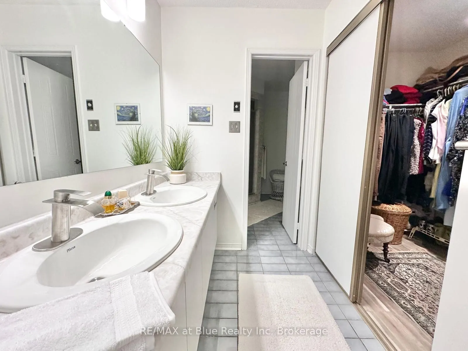 8 Stornwood Court, #8