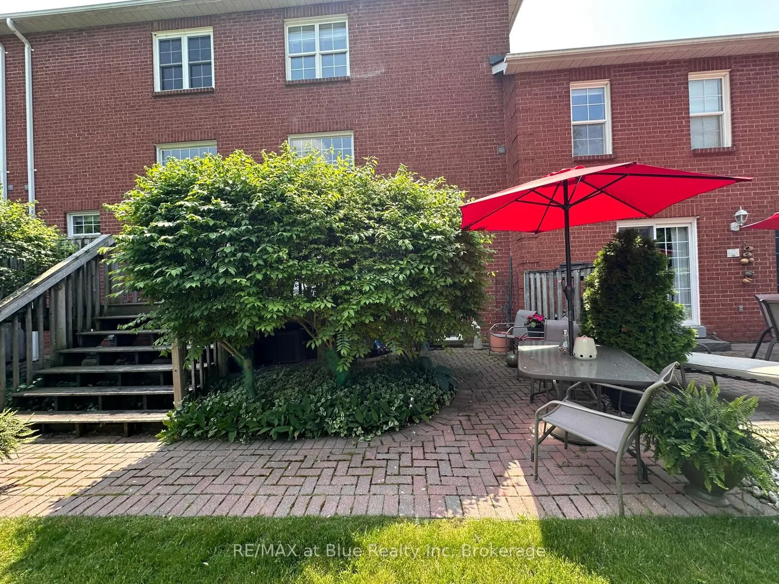 8 Stornwood Court, #8