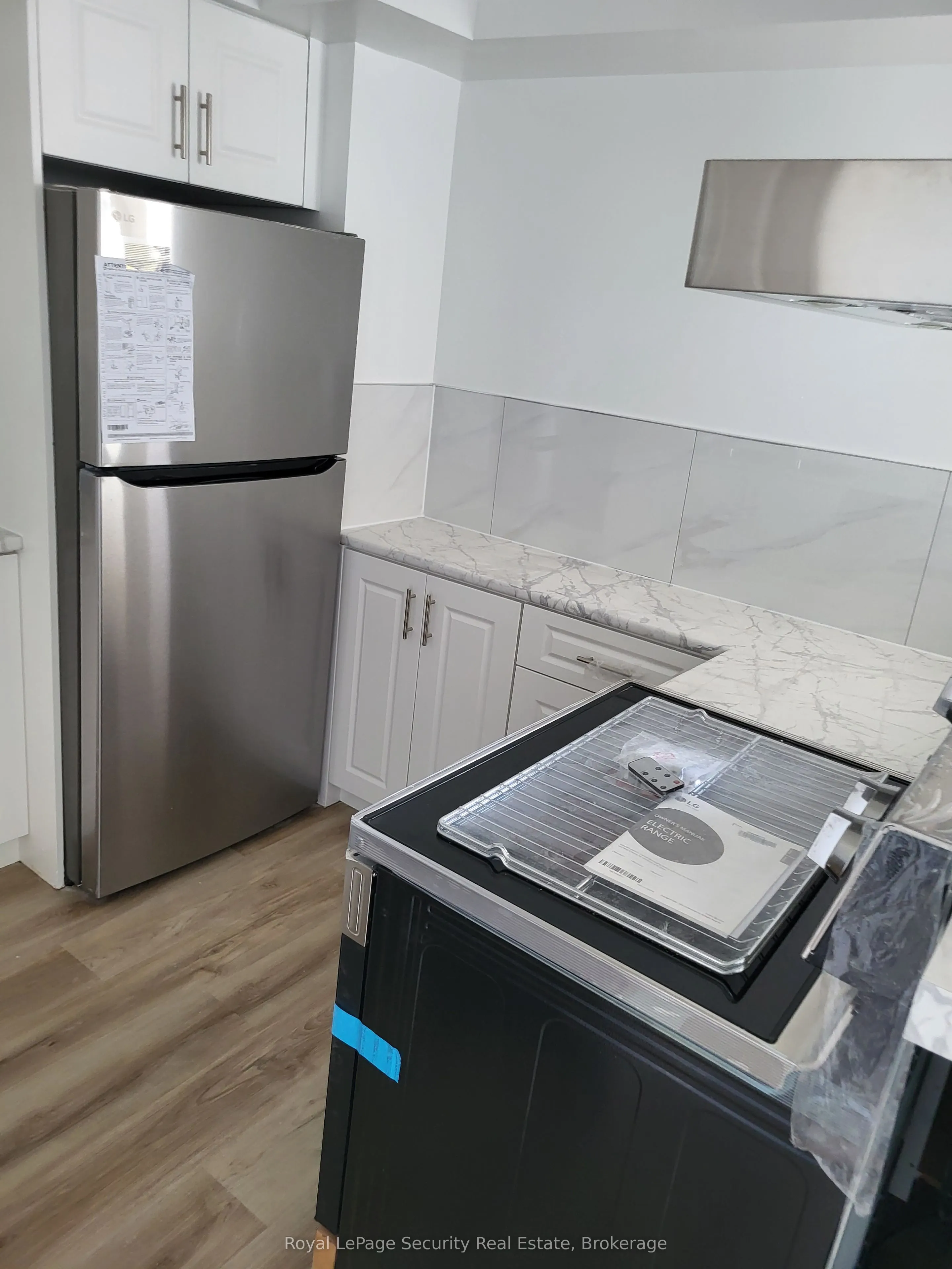 2470 Eglinton Avenue W, #605