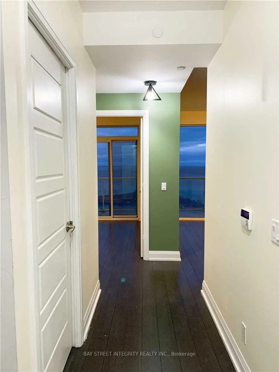 56 Annie Craig Drive, #2502
