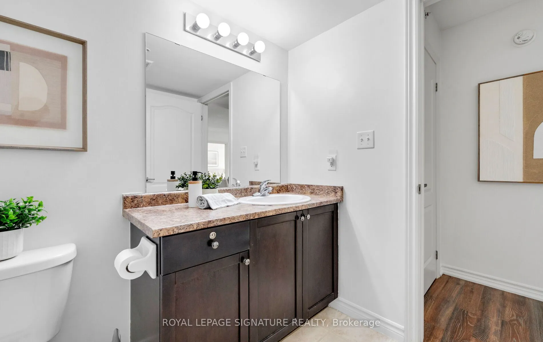 1470 Main Street E, #204