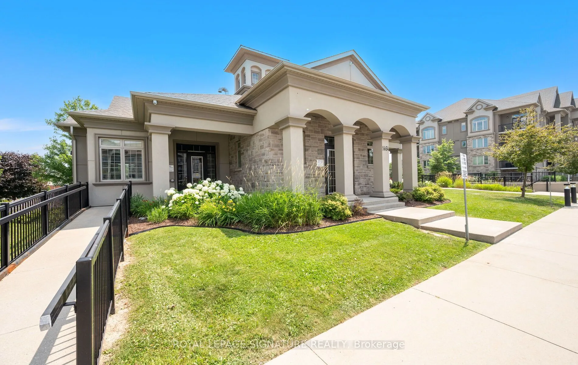 1470 Main Street E, #204