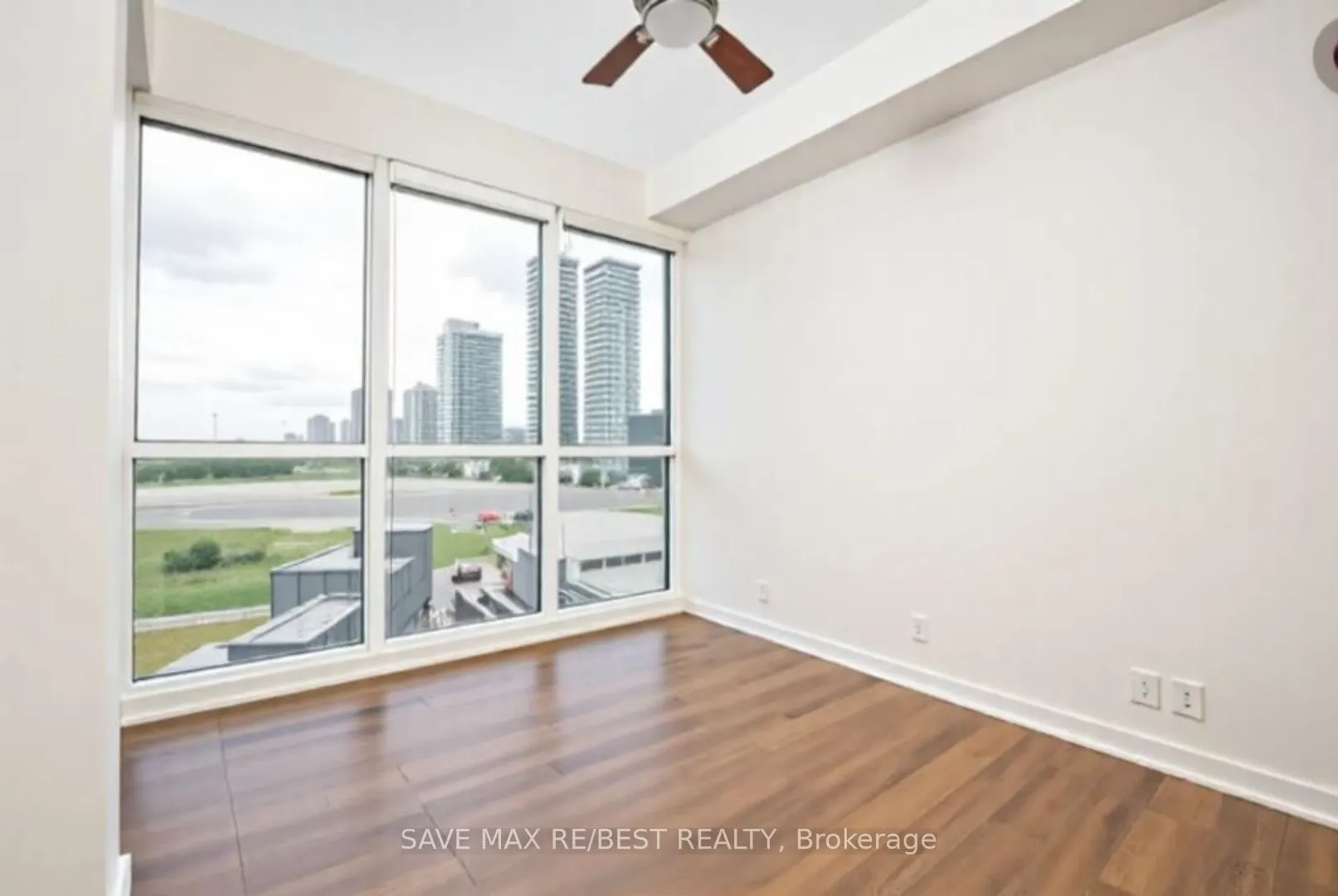 10 Park Lawn Road, #807