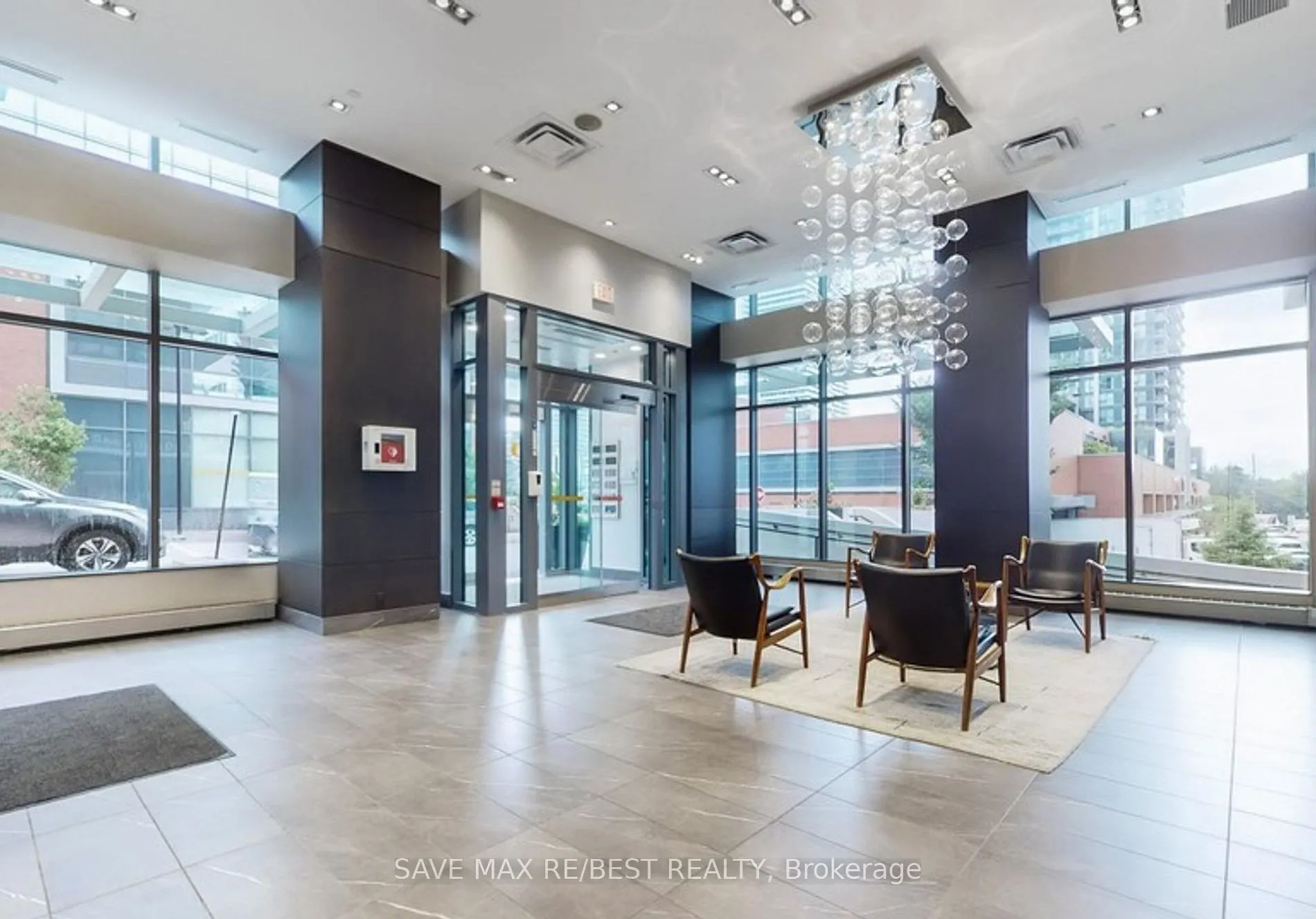 10 Park Lawn Road, #807