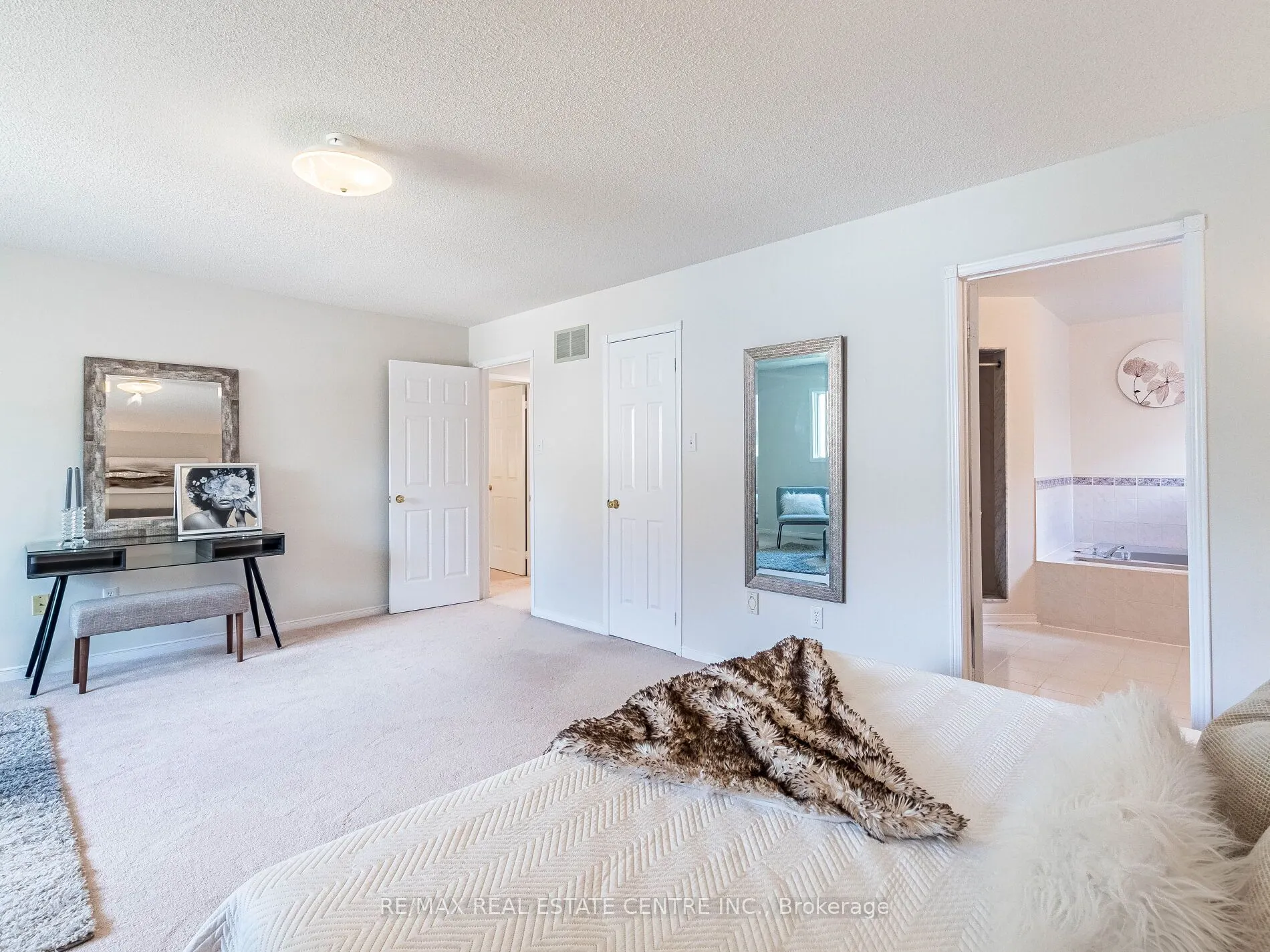 4938 Rosebush Road