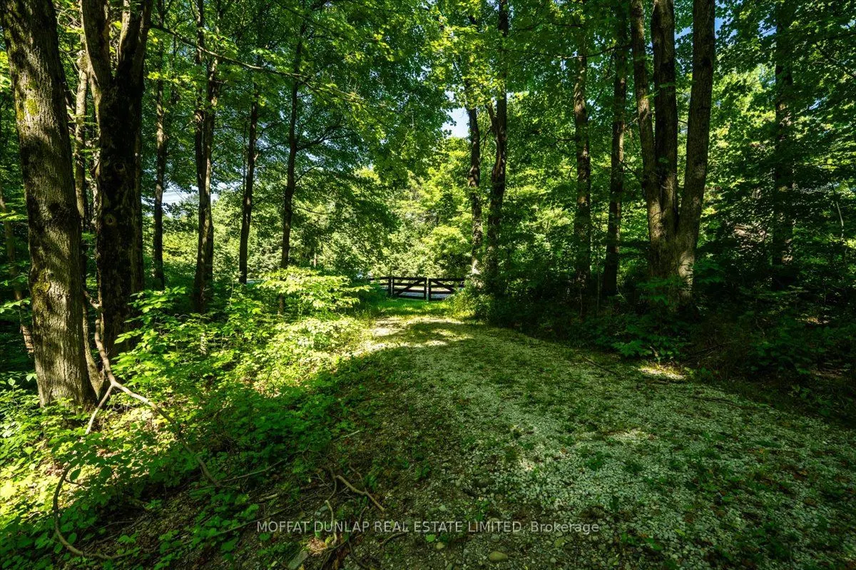 0000 Escarpment Side Road