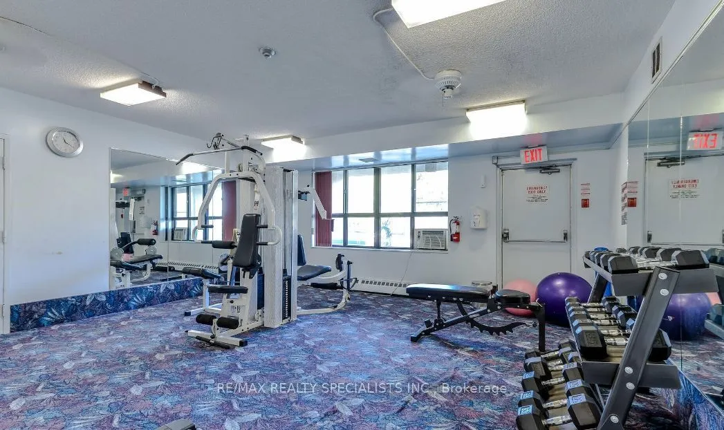 2929 Aquitaine Avenue, #804