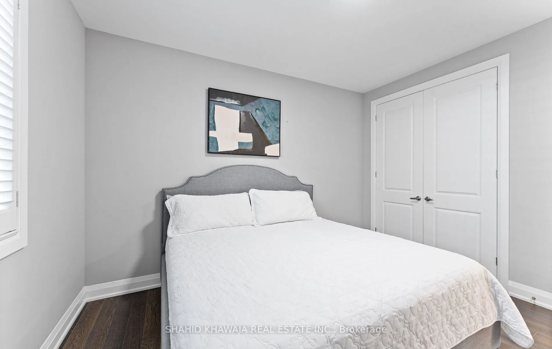 1355 Basswood Crescent