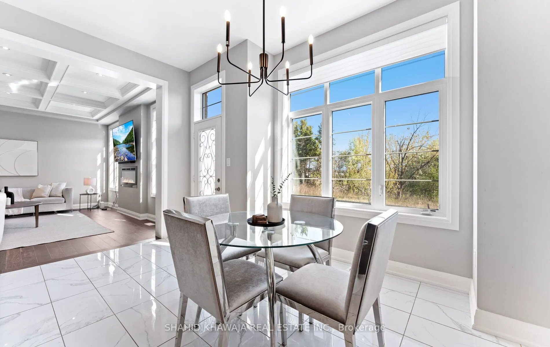 1355 Basswood Crescent