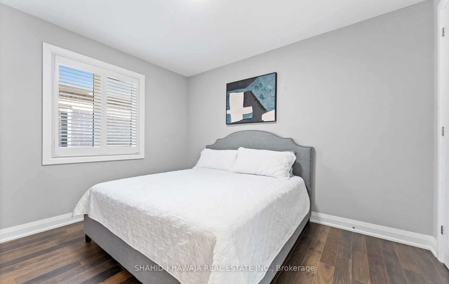 1355 Basswood Crescent