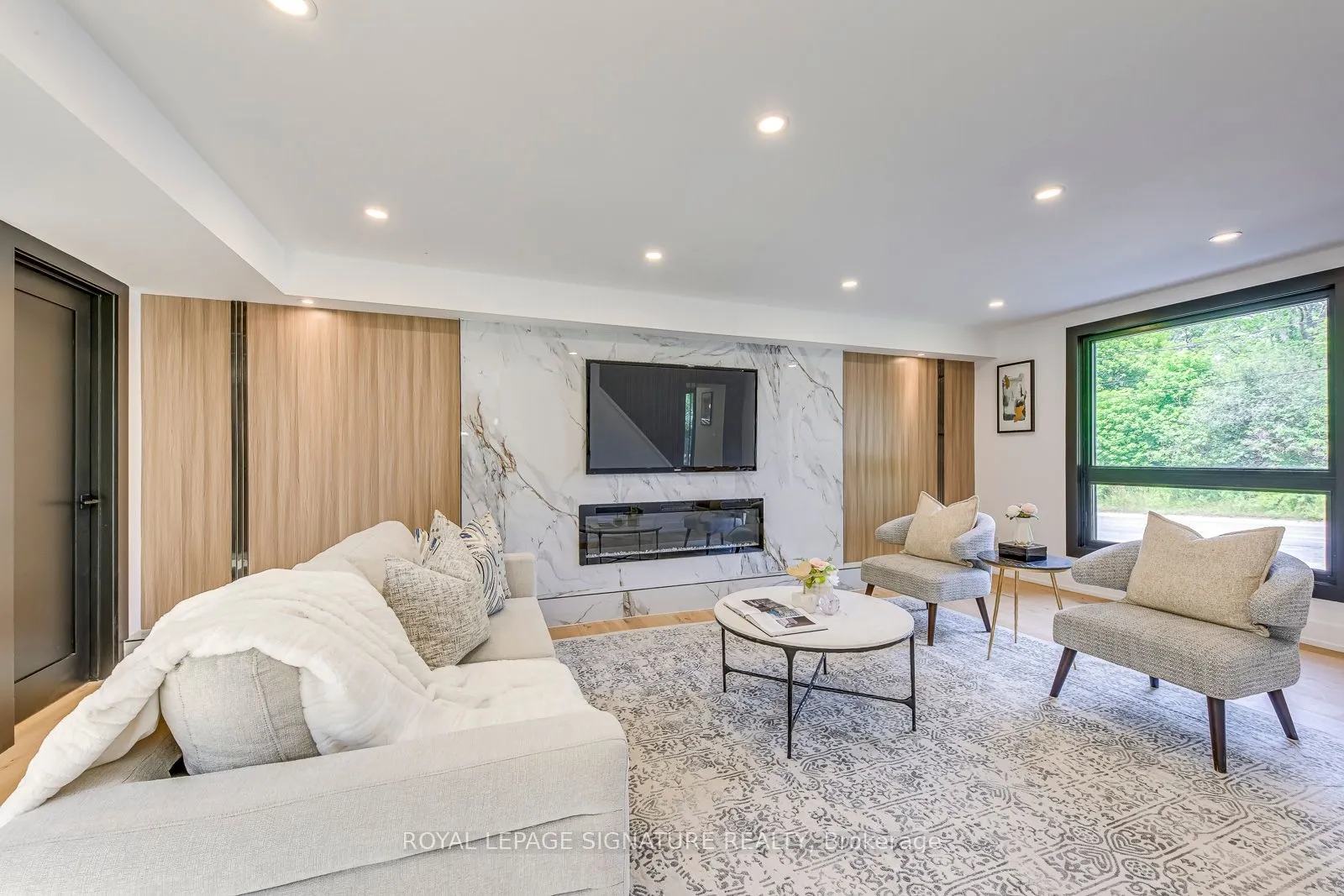 11024 Trafalgar Road