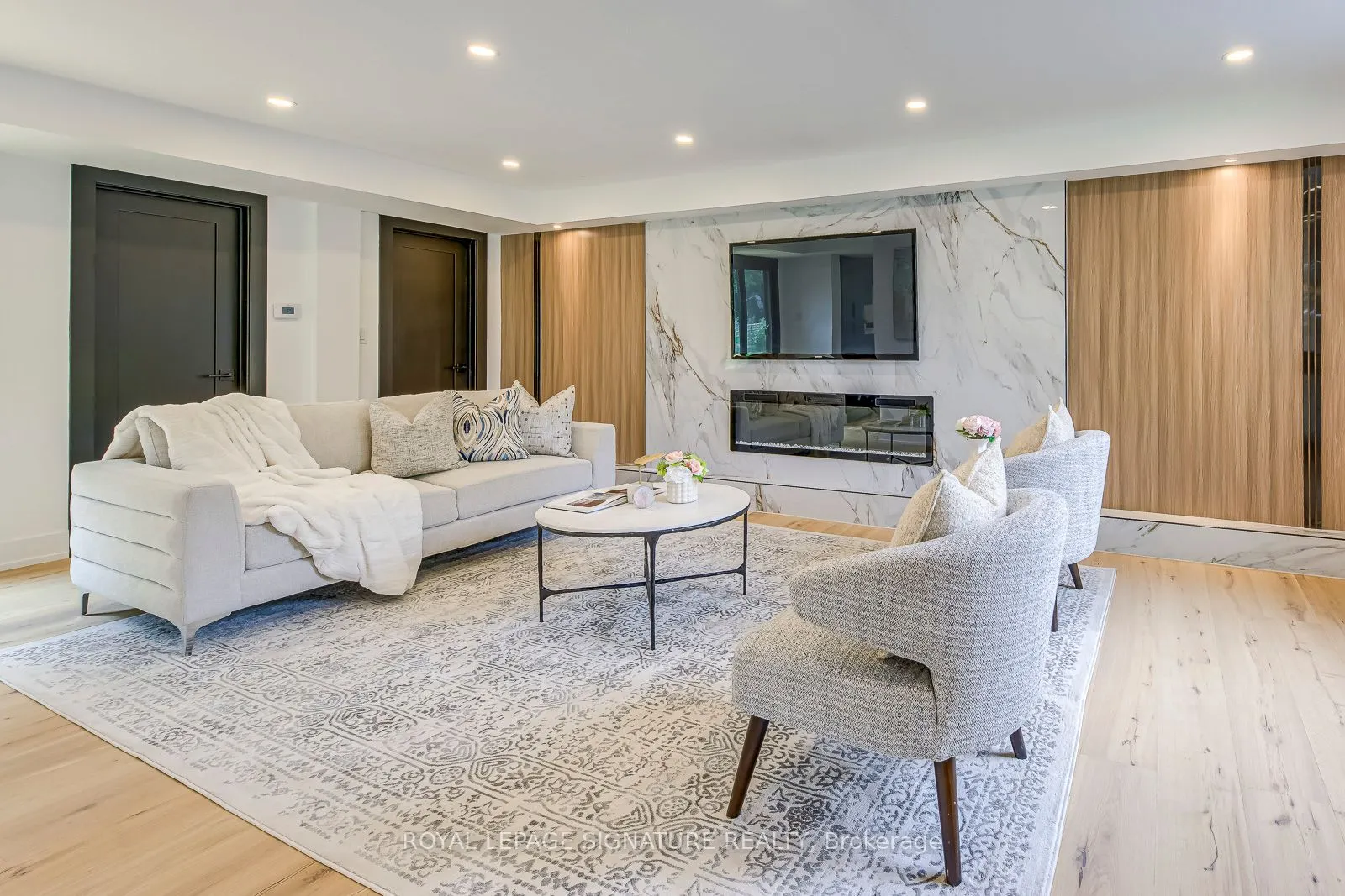 11024 Trafalgar Road