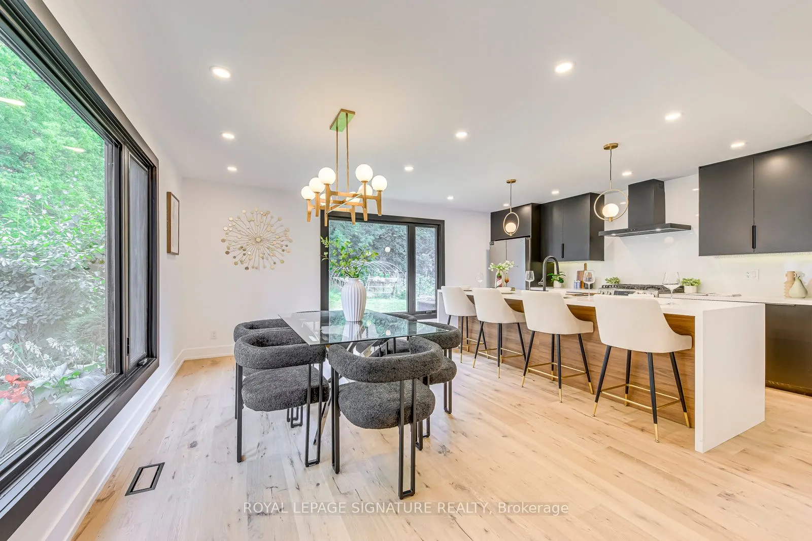 11024 Trafalgar Road