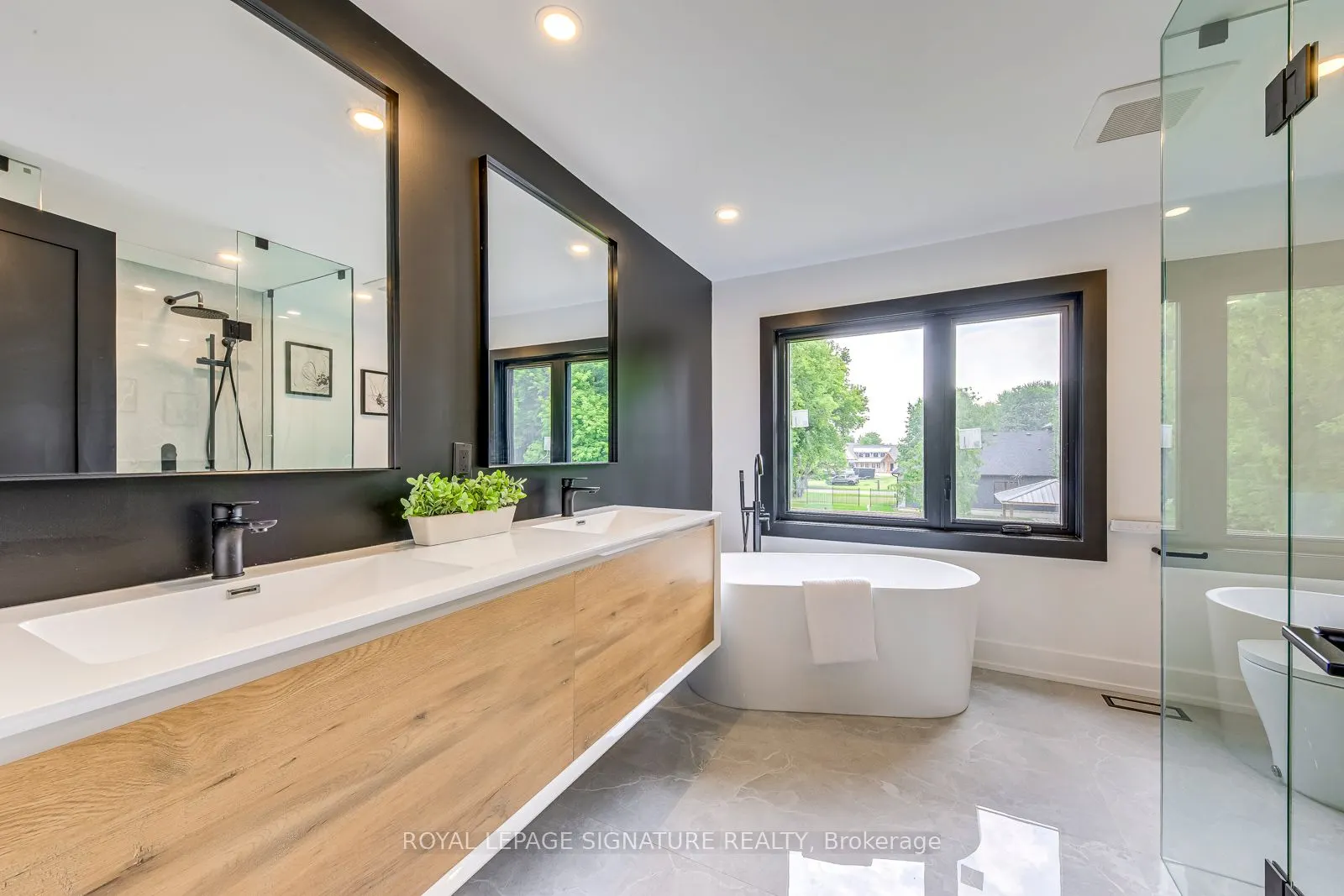 11024 Trafalgar Road