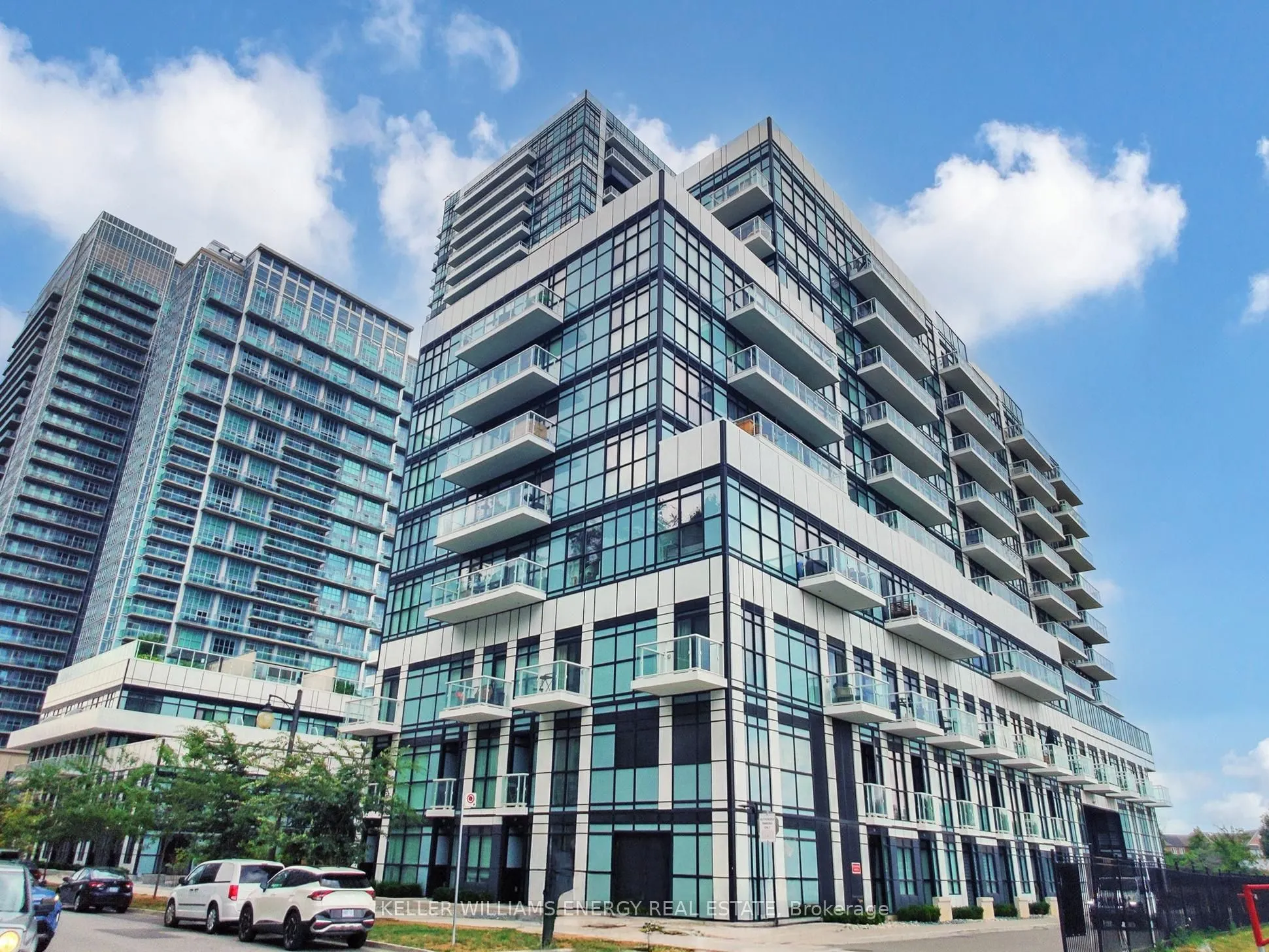 251 Manitoba Street, #1021