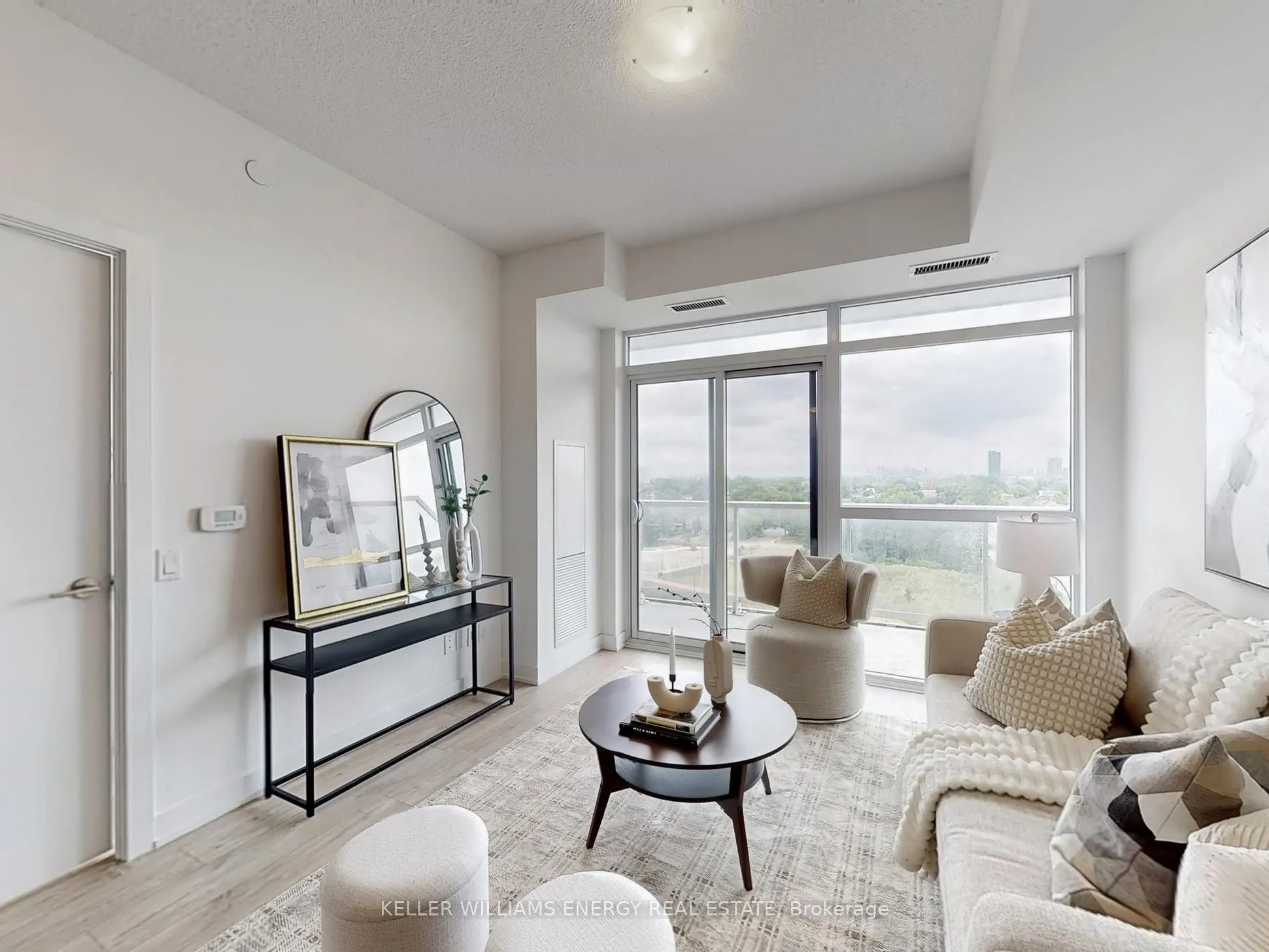 251 Manitoba Street, #1021
